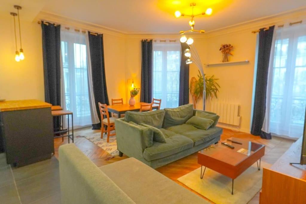 Cozy Spacious Flat@Pigalle Париж Екстериор снимка